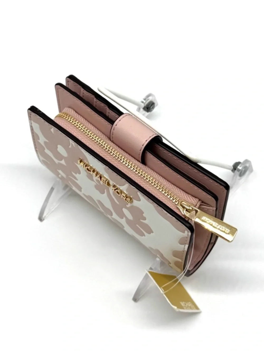 Michael Kors Medium Quilted Bifold Zip Chain Wallet Powder Blush - Picture 7 of 10